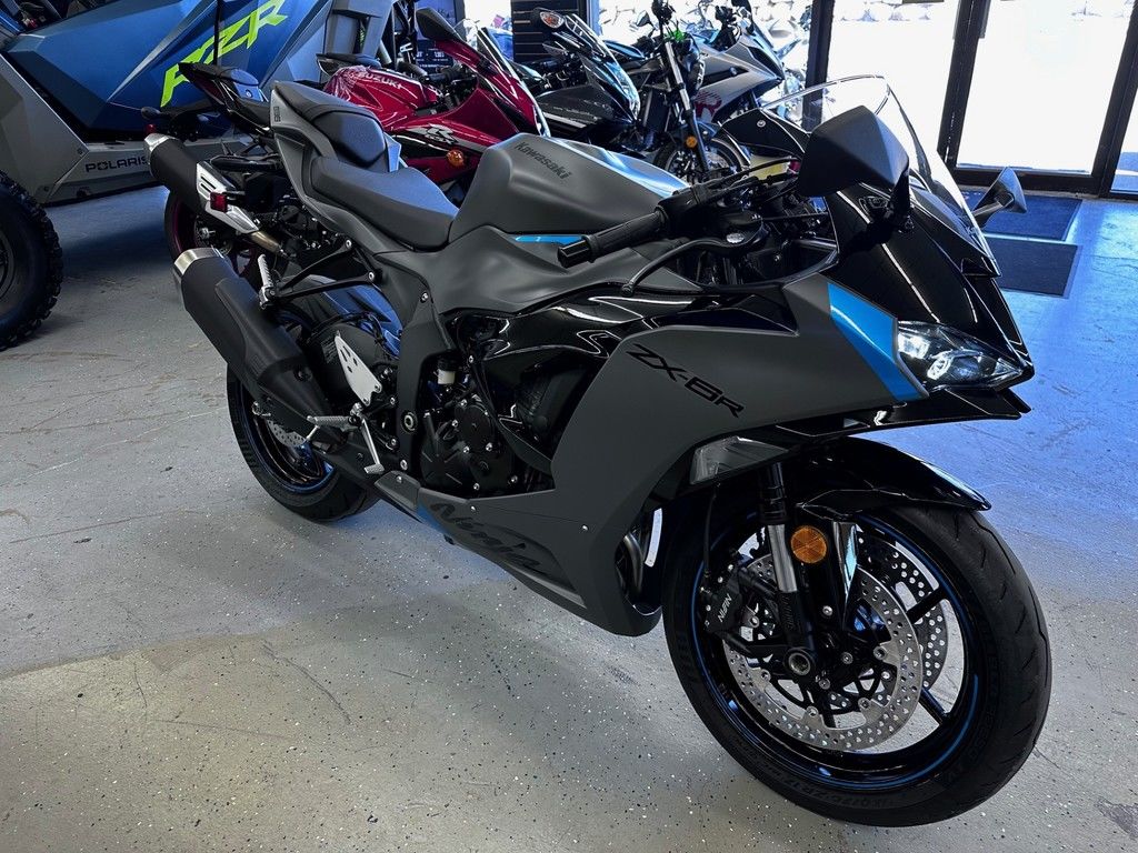 New 2025 Kawasaki Ninja® ZX™-6R – Young Powersports