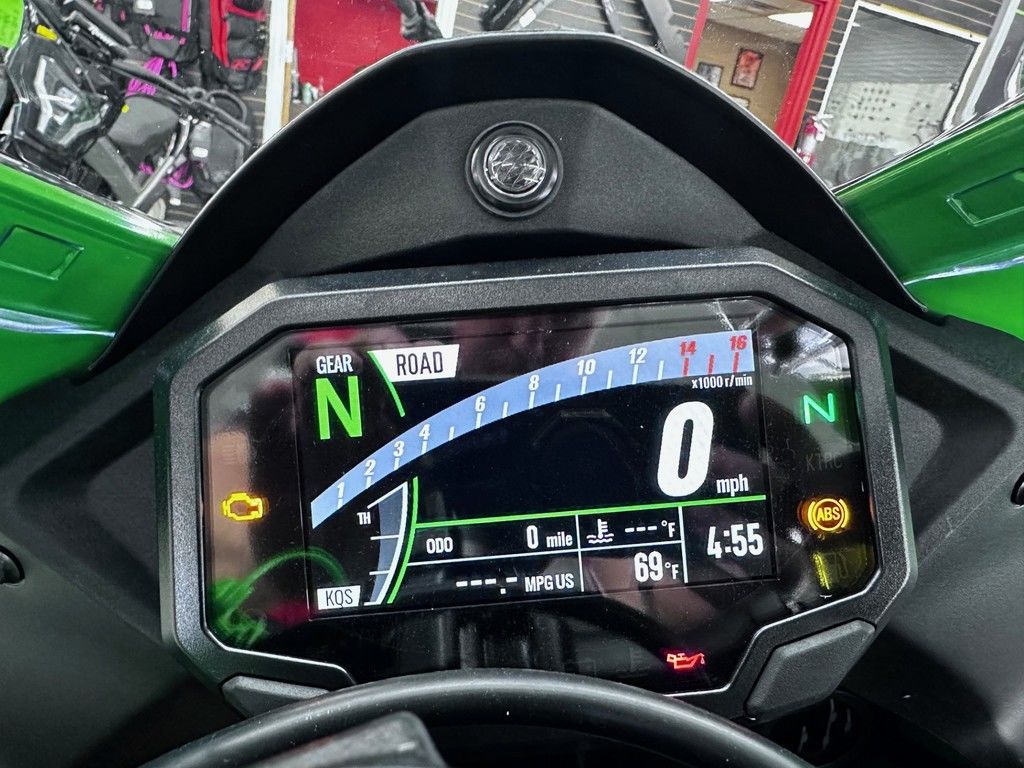 2020 zx10r dash hotsell