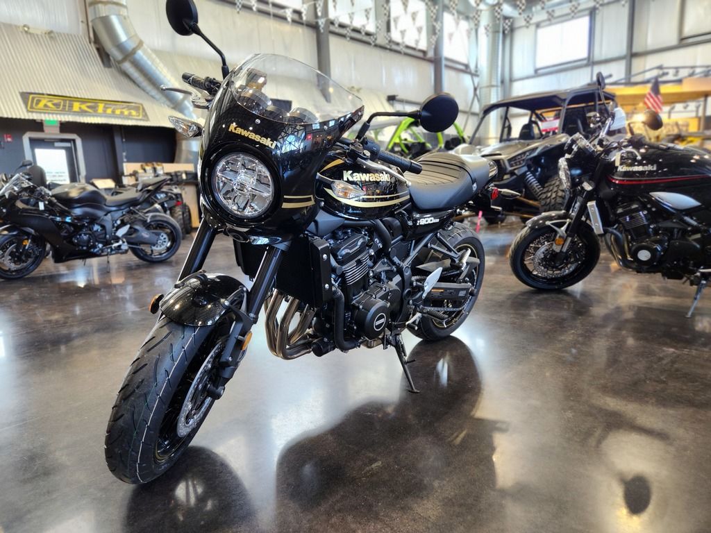 Kawasaki/Z900RS/CAFE/アンダーカウル/2024 ぎりぎり