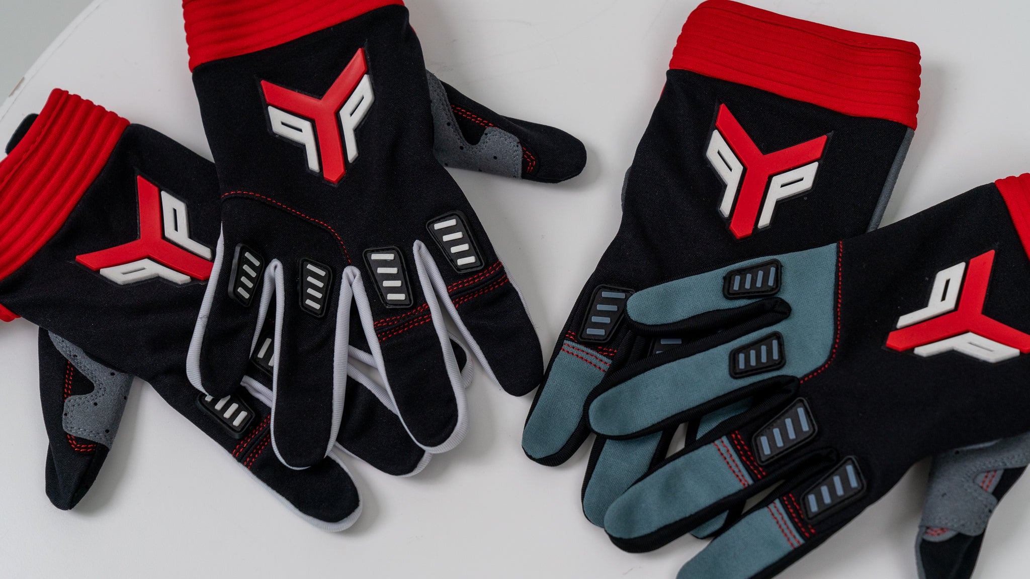 YP Rebel Pro Gloves